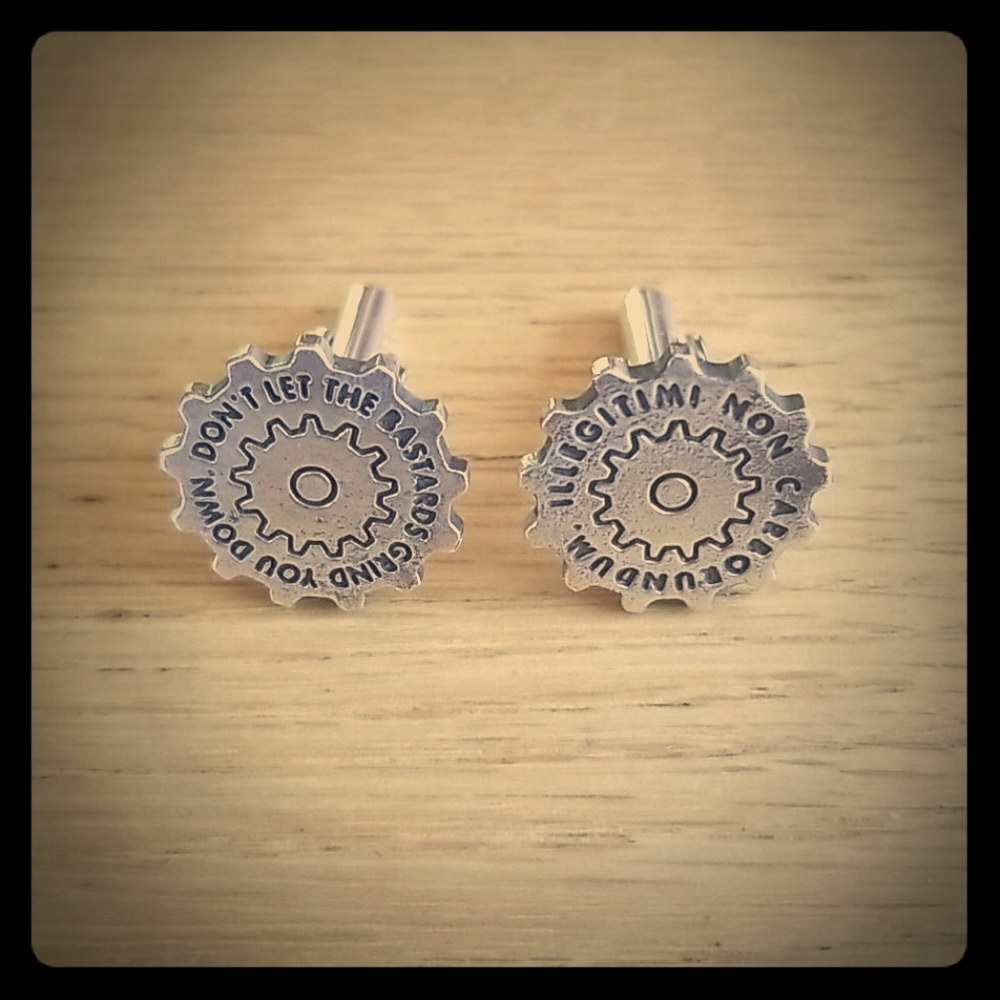 Vintage Mens Silver Gear Cuff links. Unique.
